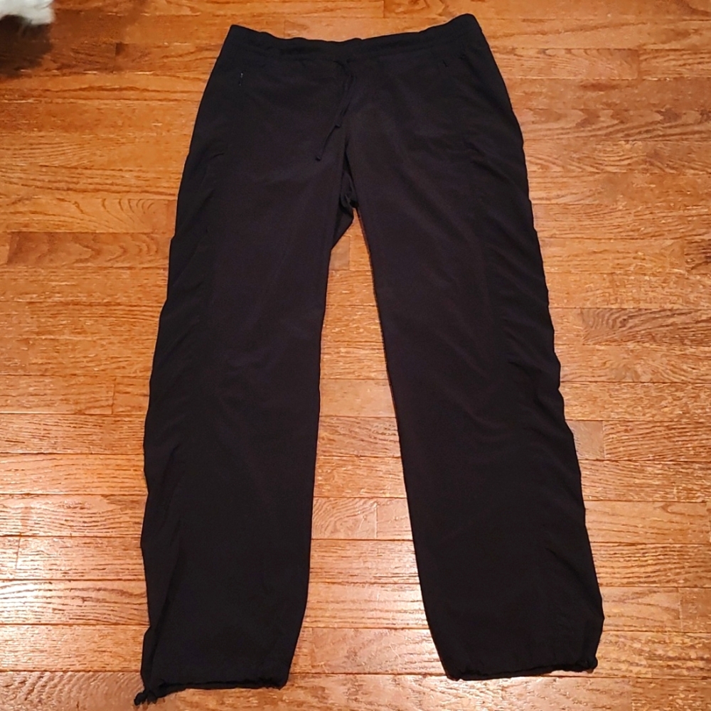 Athleta Pants Size 10
